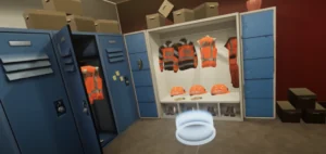 Vestiaire reconstitué en réalité virtuelle : gilets haute visibilité, casques de chantier et casiers.